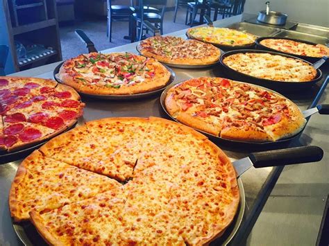 A wide variety of pasta, salads, and pizzas are available for you to select from. . Pizza hut lunch buffet